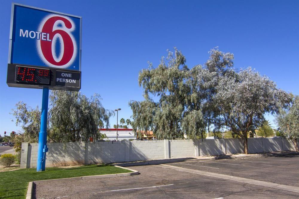 Motel 6 Mesa North Exteriör bild
